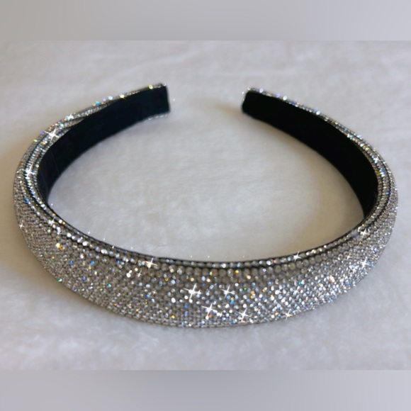 🤍Silver Bling Rhinestone Headband - Picture 4 of 6
